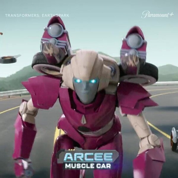 Transformers EarthSpark Arcee Image  (2 of 40)